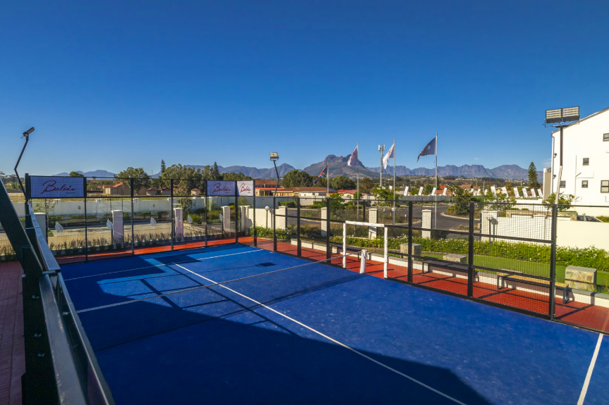 To Let 1 Bedroom Property for Rent in The Huntsman Western Cape